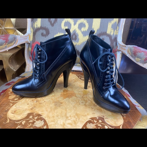 Burberry Whitman Lace Up Ankle Boots - Picture 8 of 16